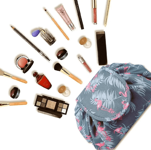 Cool Trendys Belleza Cosmetiquera®️ Pillow😍